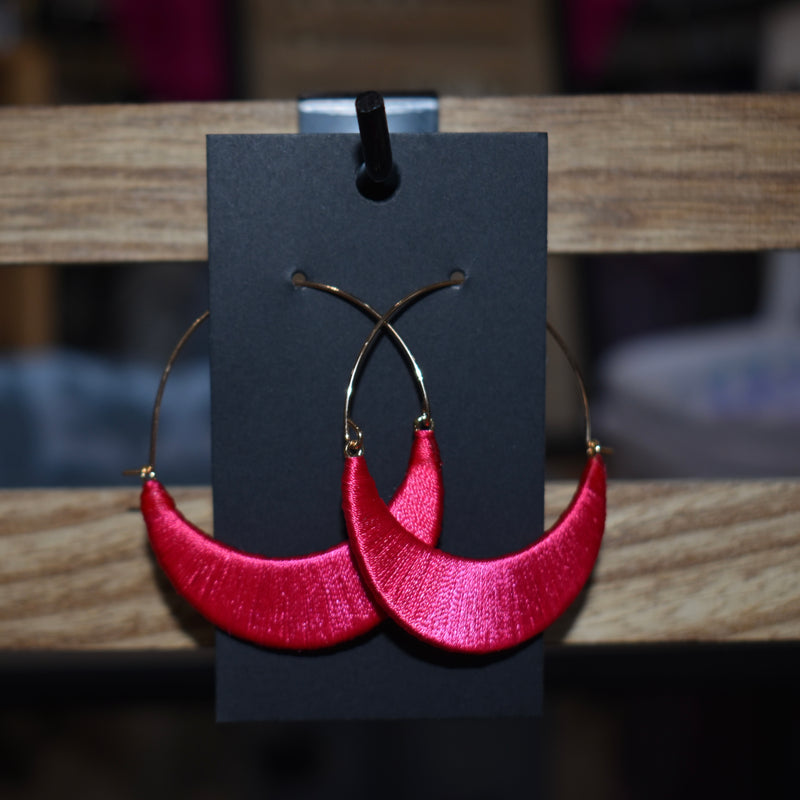 Threaded Crescent Hoop