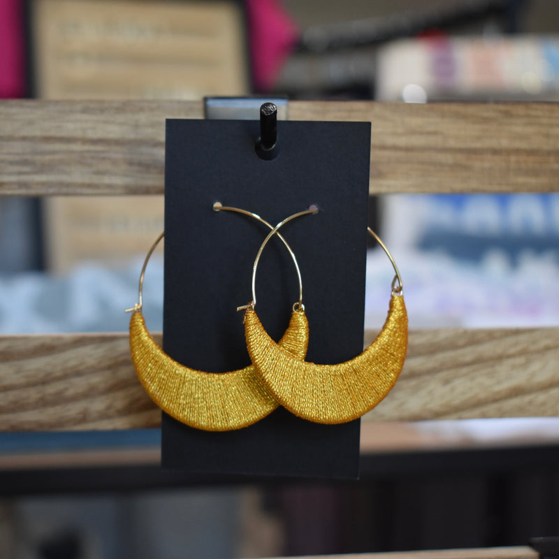 Threaded Crescent Hoop